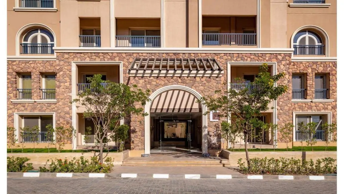 Luxury Villa with Private Garden and Pool