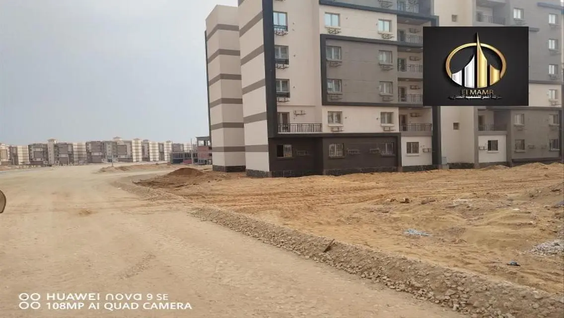 3 Bedroom Apartment for Sale - Spacious Living