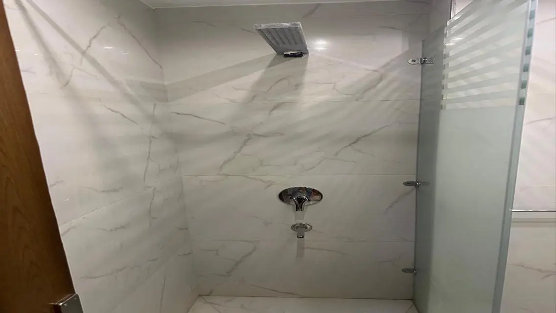 Luxury Villa for Sale with Central Air Conditioning