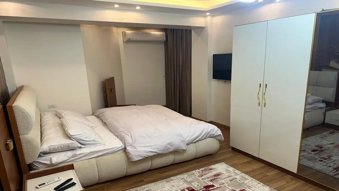 Luxury Villa for Sale with Central Air Conditioning