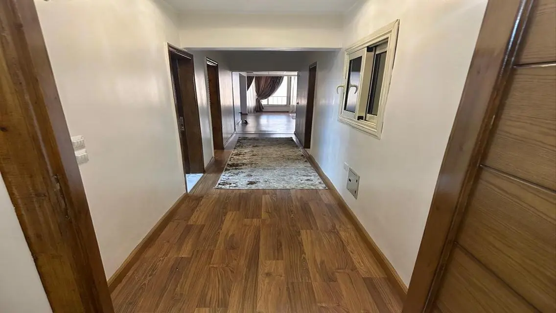 Luxury Villa for Sale with Central Air Conditioning