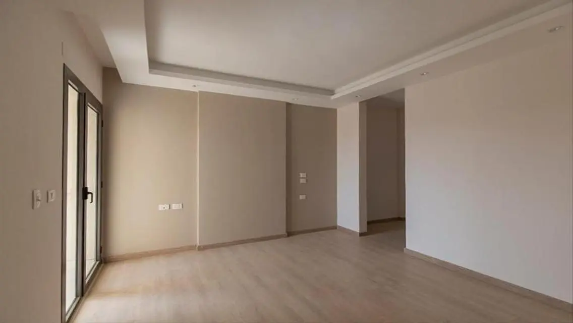Luxury Villa for Sale with Stunning Lake Views