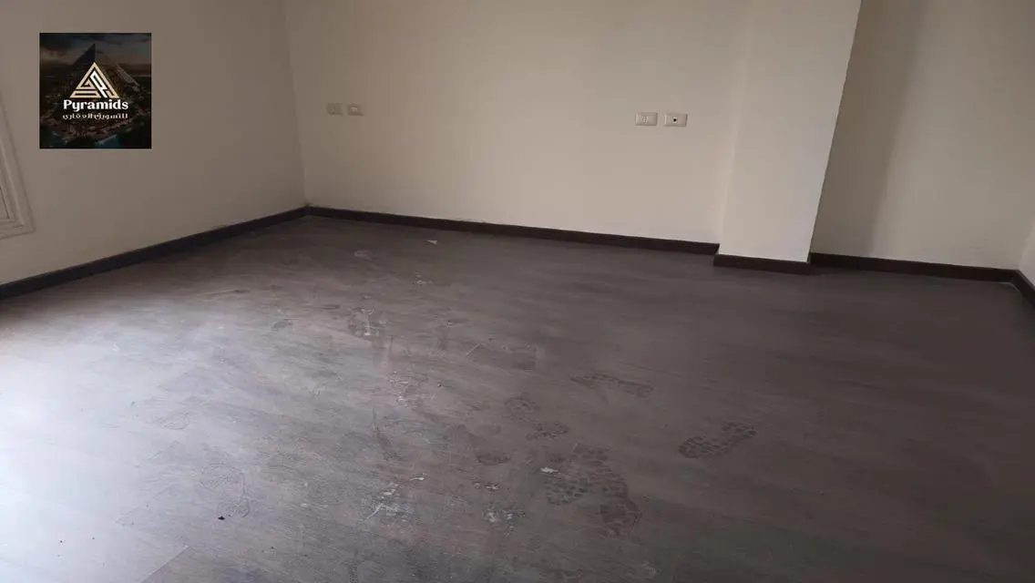 شقة فاخرة للبيع في الموقع المثالي