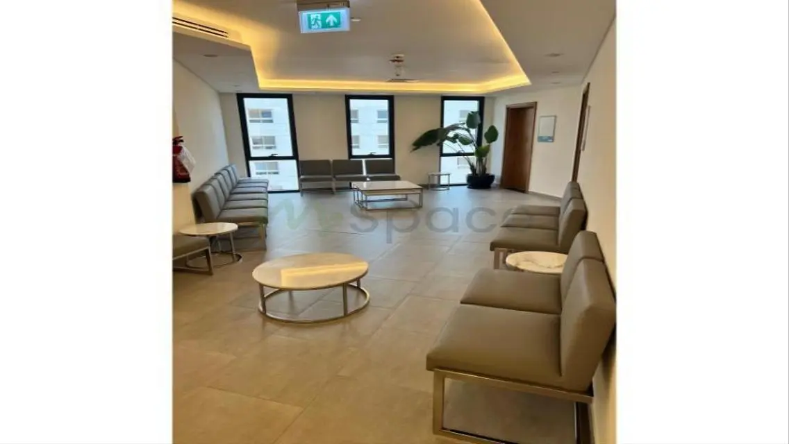 Luxury Apartment for Sale at WMC-54