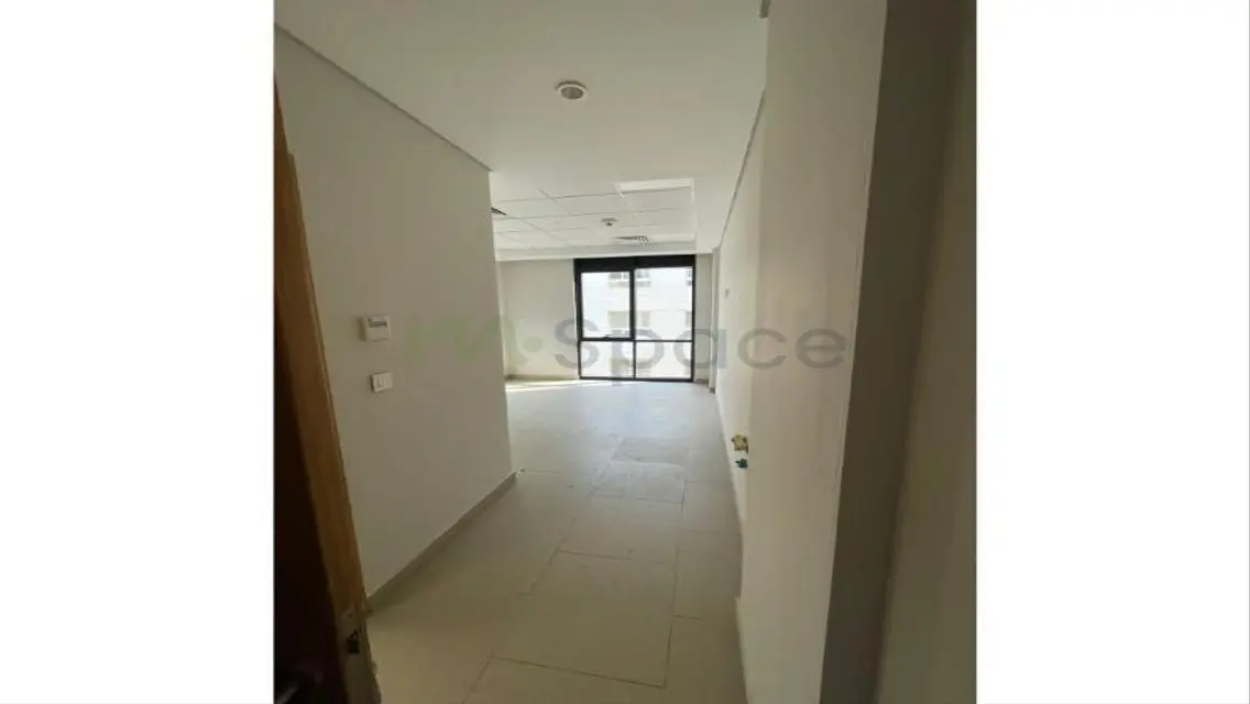 Luxury Apartment for Sale at WMC-54