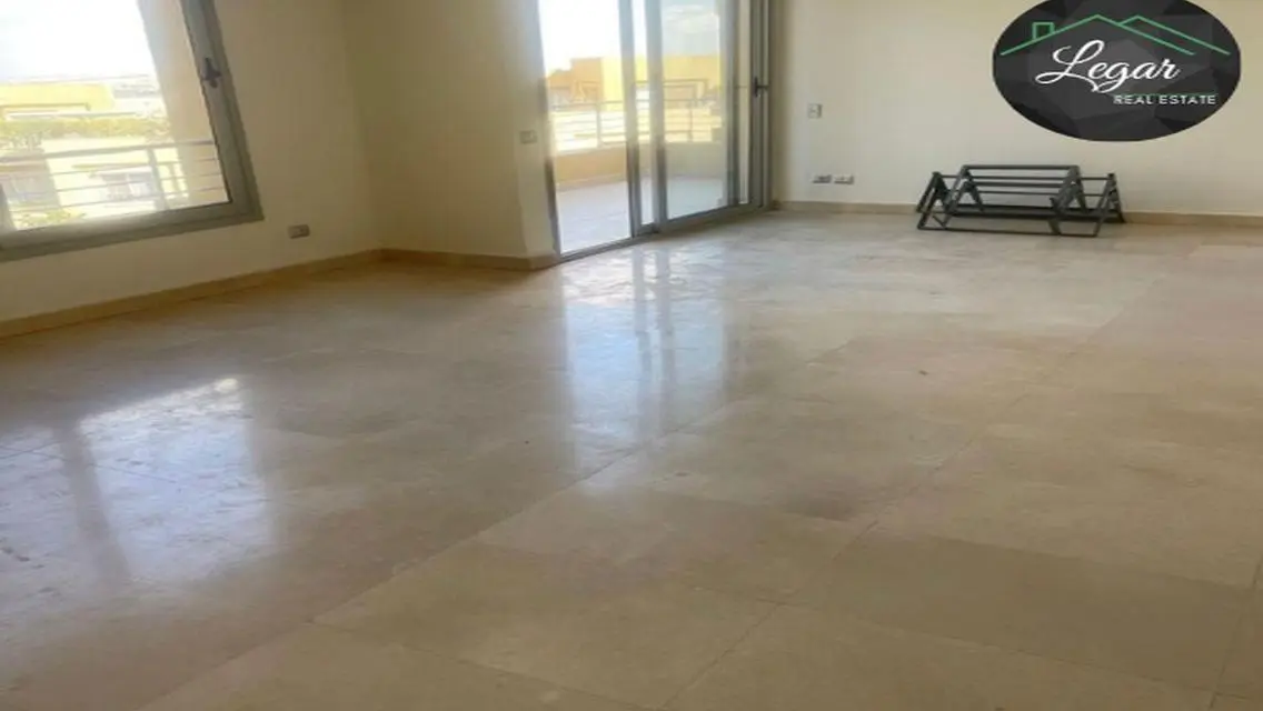 Luxury Apartment for Rent in Palm Parks