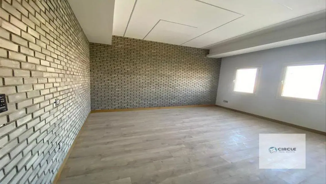 Smart Home with Private Garden and Children's Pool