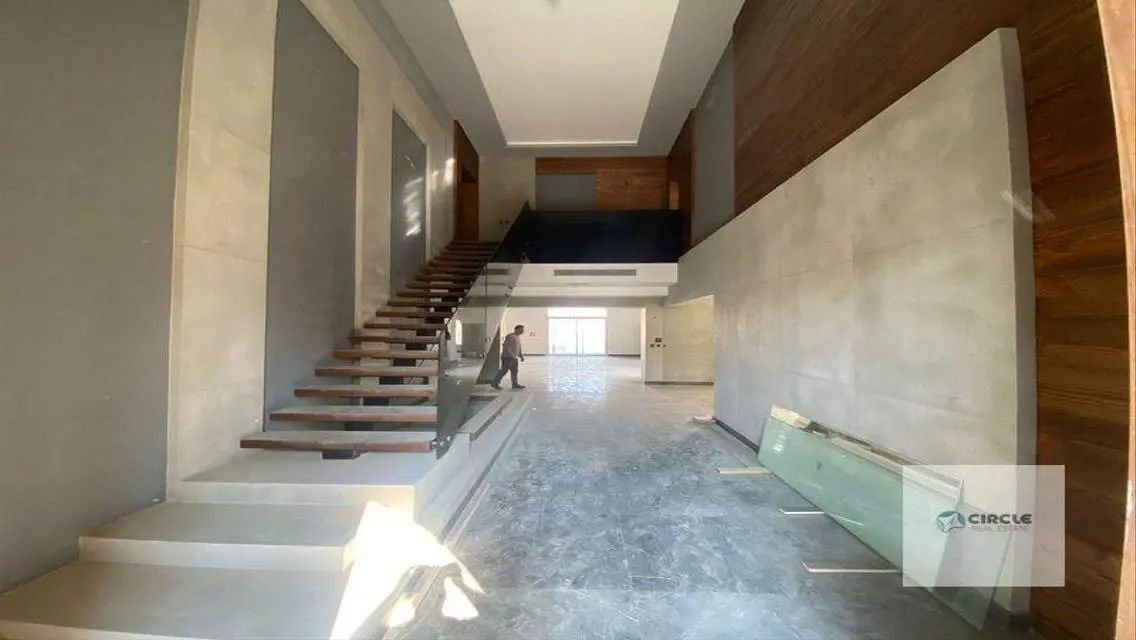 Smart Home with Private Garden and Children's Pool