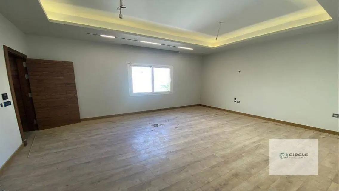 Smart Home with Private Garden and Children's Pool