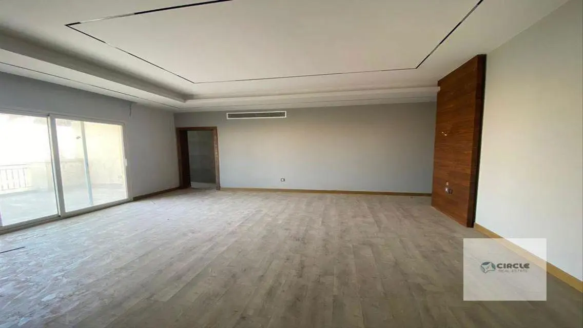 Smart Home with Private Garden and Children's Pool