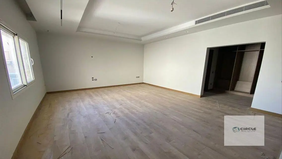 Smart Home with Private Garden and Children's Pool