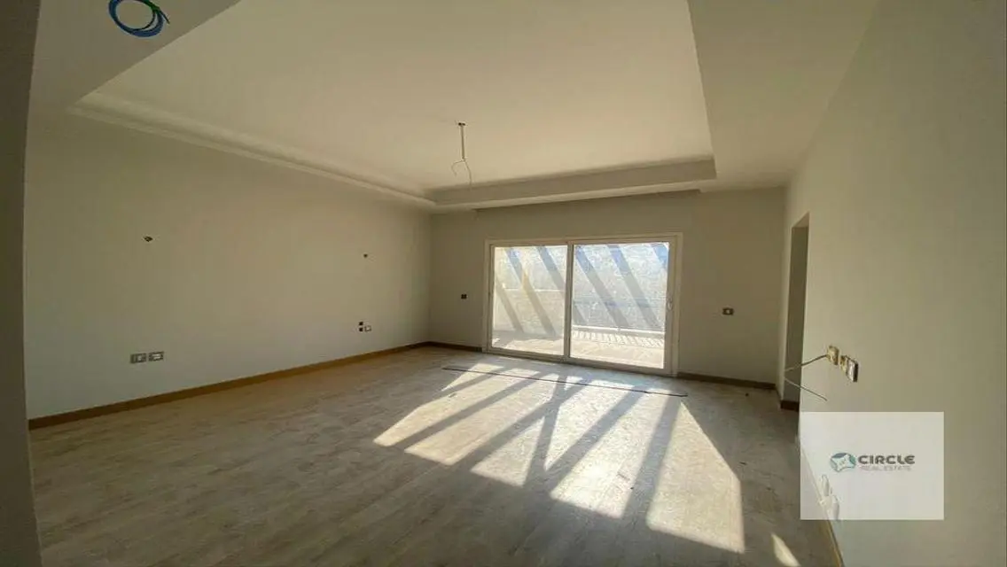 Smart Home with Private Garden and Children's Pool