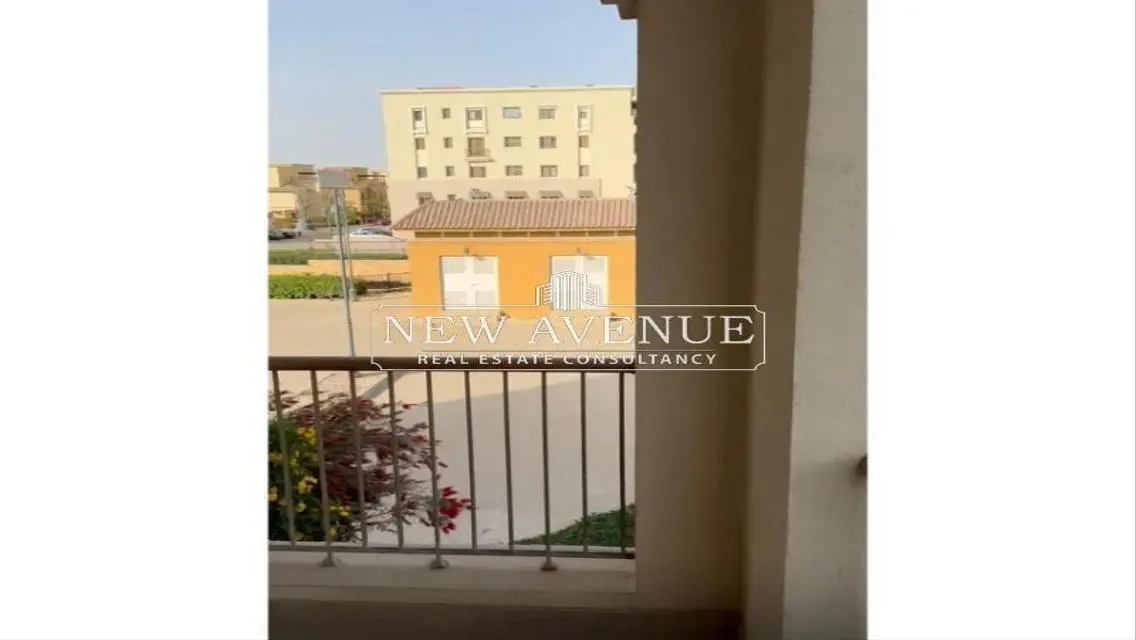 شقة فاخرة بمساحة 245 متر