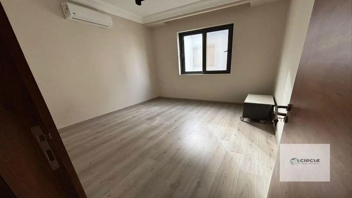Spacious Apartment for Sale with Excellent Amenities