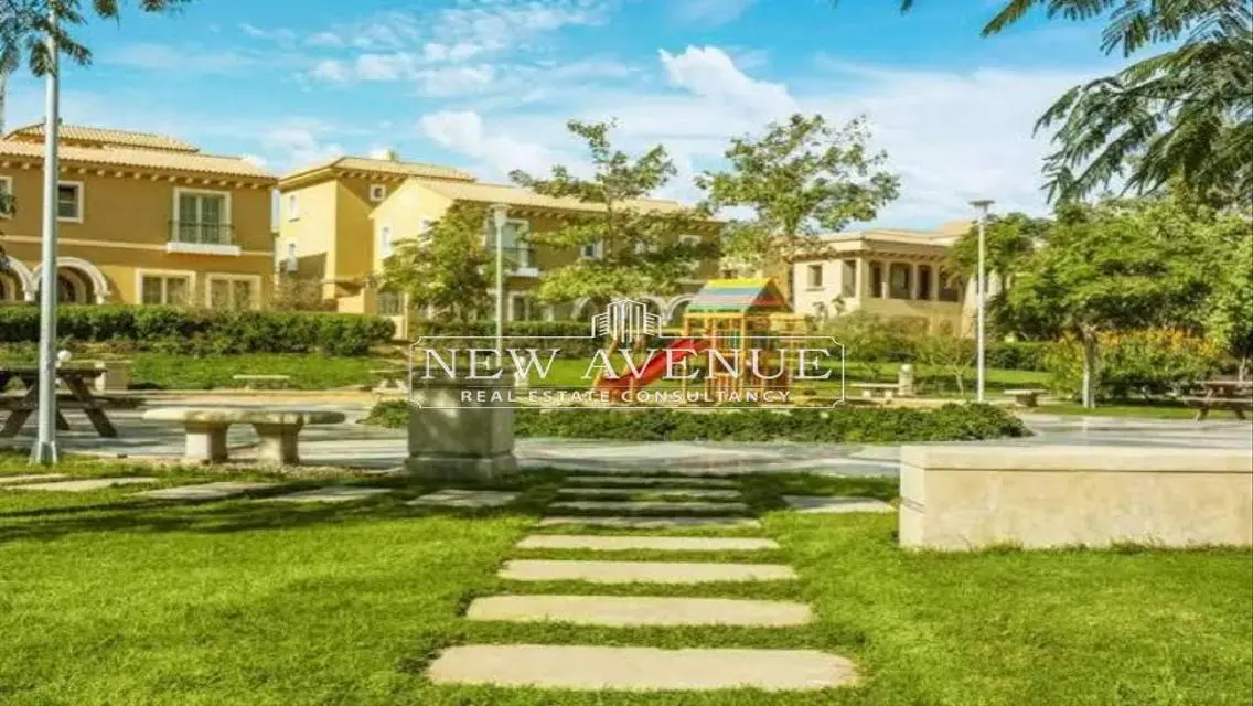 Luxurious Villa with Private Garden and Children's Pool