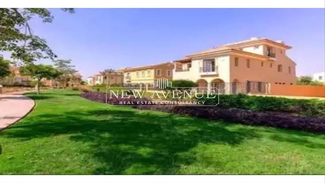 Luxurious Villa with Private Garden and Children's Pool