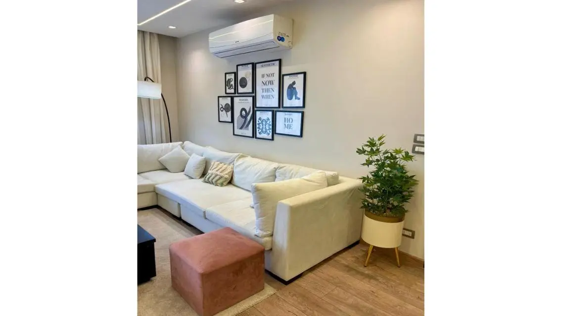 Luxurious 148 sqm Apartment with Full Amenities