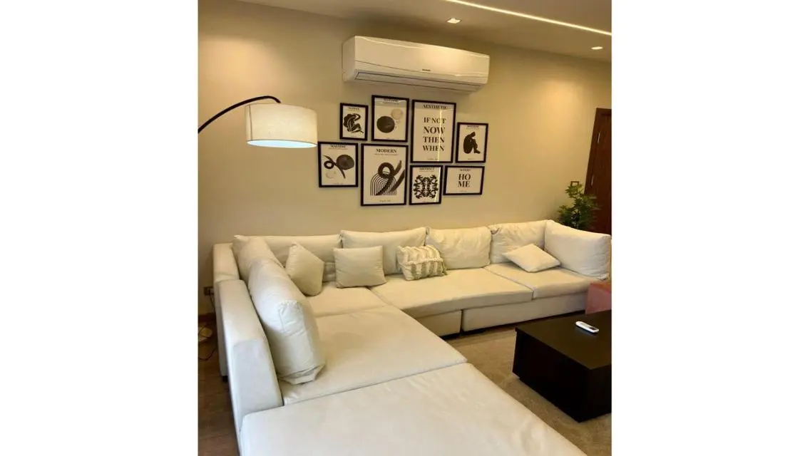 Luxurious 148 sqm Apartment with Full Amenities