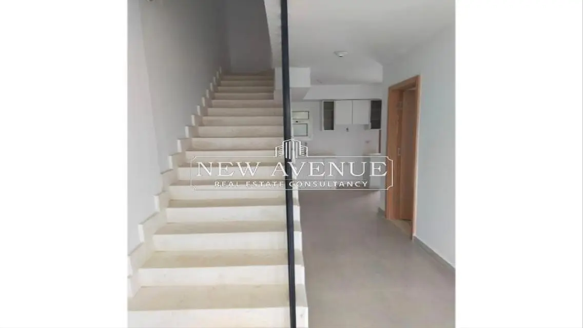 Luxurious Spacious Apartment for Sale
