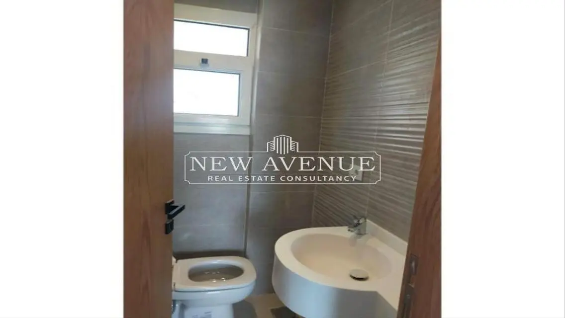 Luxurious Spacious Apartment for Sale