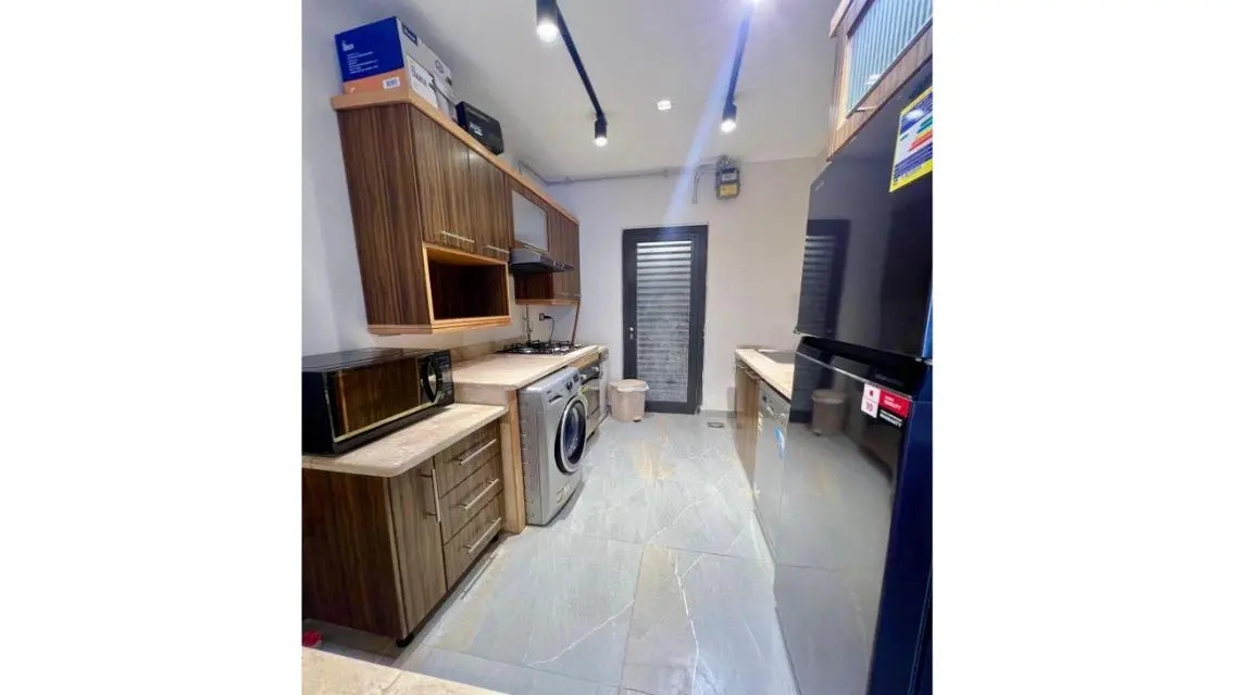 Luxury 2-Bedroom Apartment in Prime Location with Full Amenities