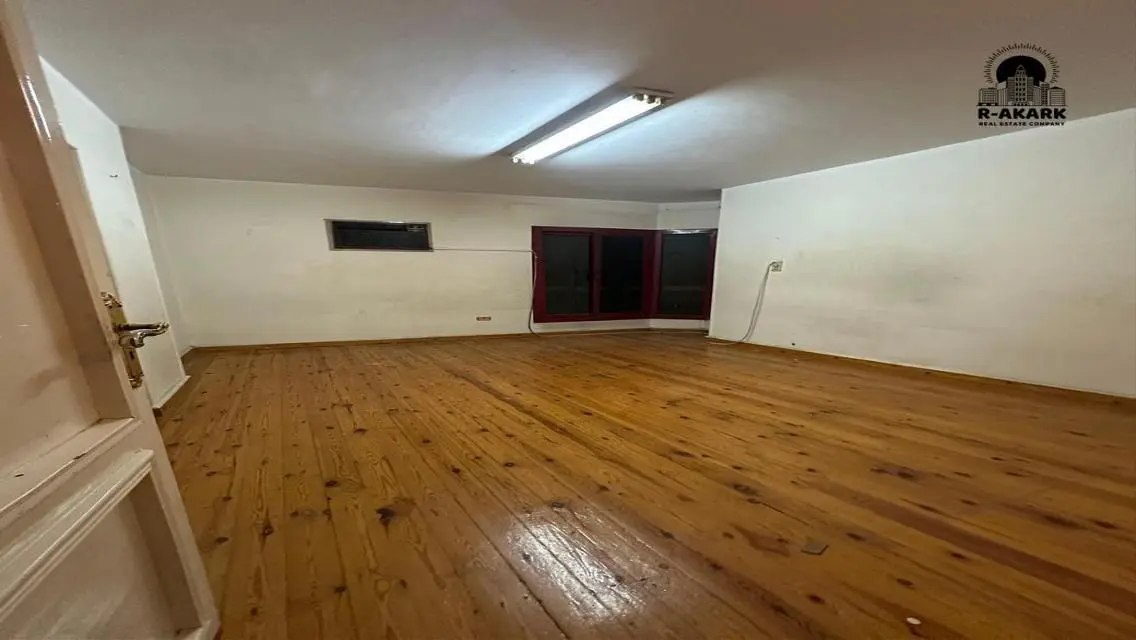 Luxury Apartment with Full Amenities in Prime Location