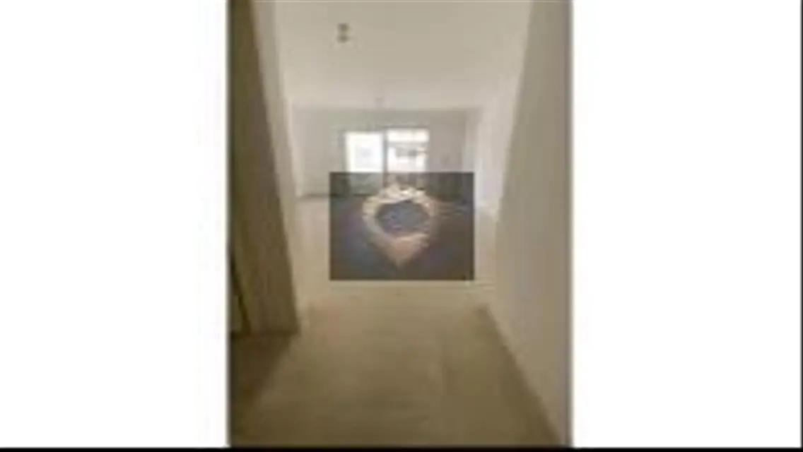 Luxurious Apartment in the Heart of the City with Private Balcony