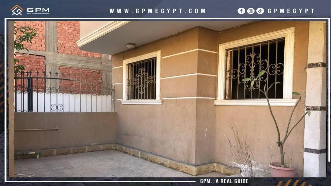 Luxury Villa with Private Garden and Shared Pool