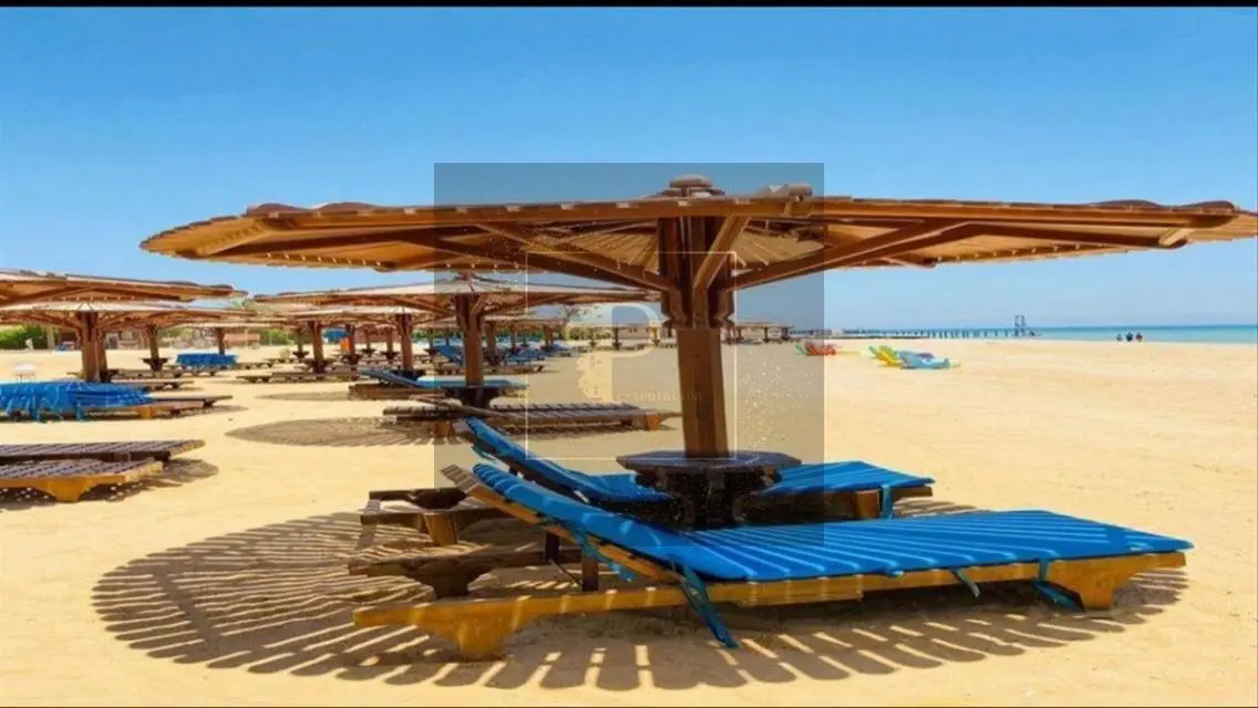 شقة فاخرة للبيع بإطلالة رائعة