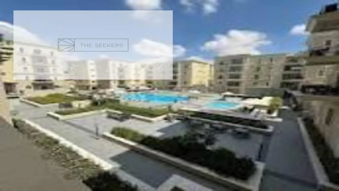 Luxurious Villa with Private Garden and Pool - 20 Million