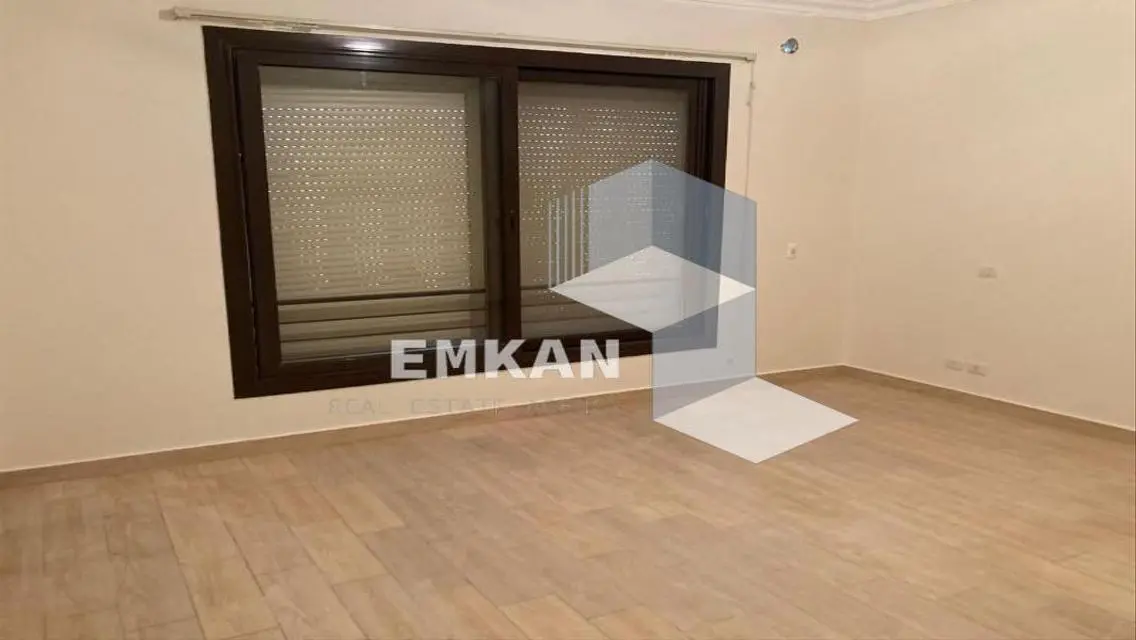 Luxurious Apartment with Spacious Design and Stunning View