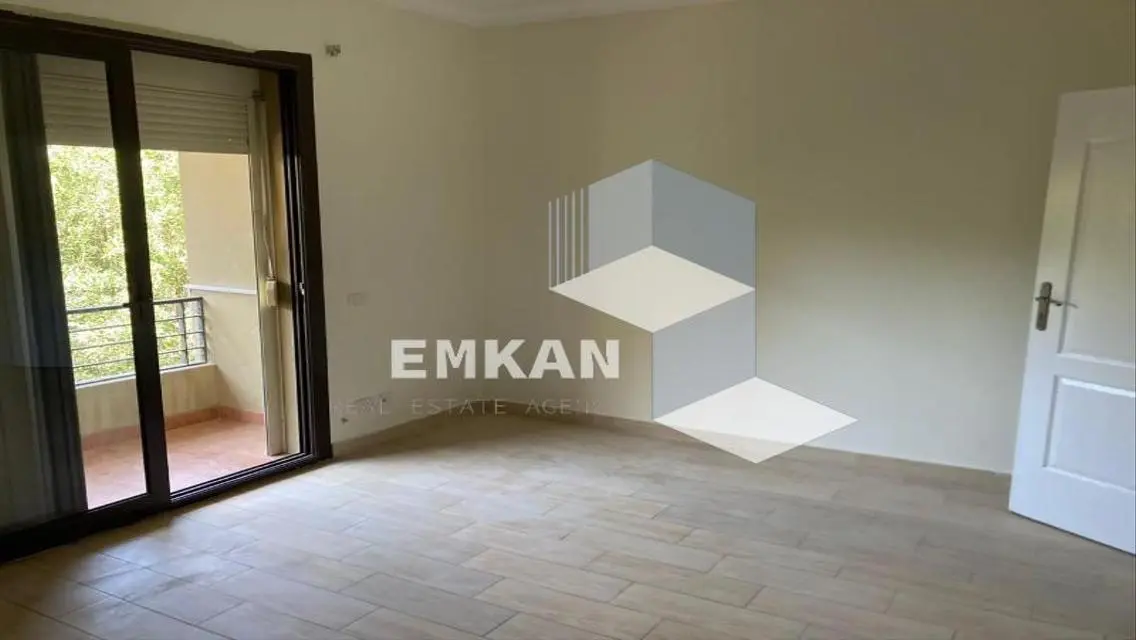 Luxurious Apartment with Spacious Design and Stunning View
