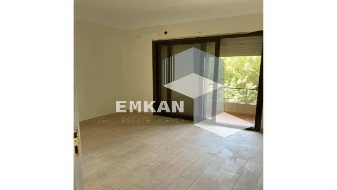 Luxurious Apartment with Spacious Design and Stunning View