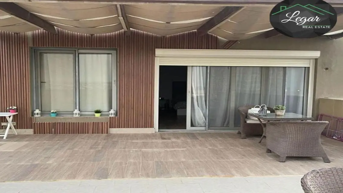 Luxury Apartment for Rent in Palm Parks