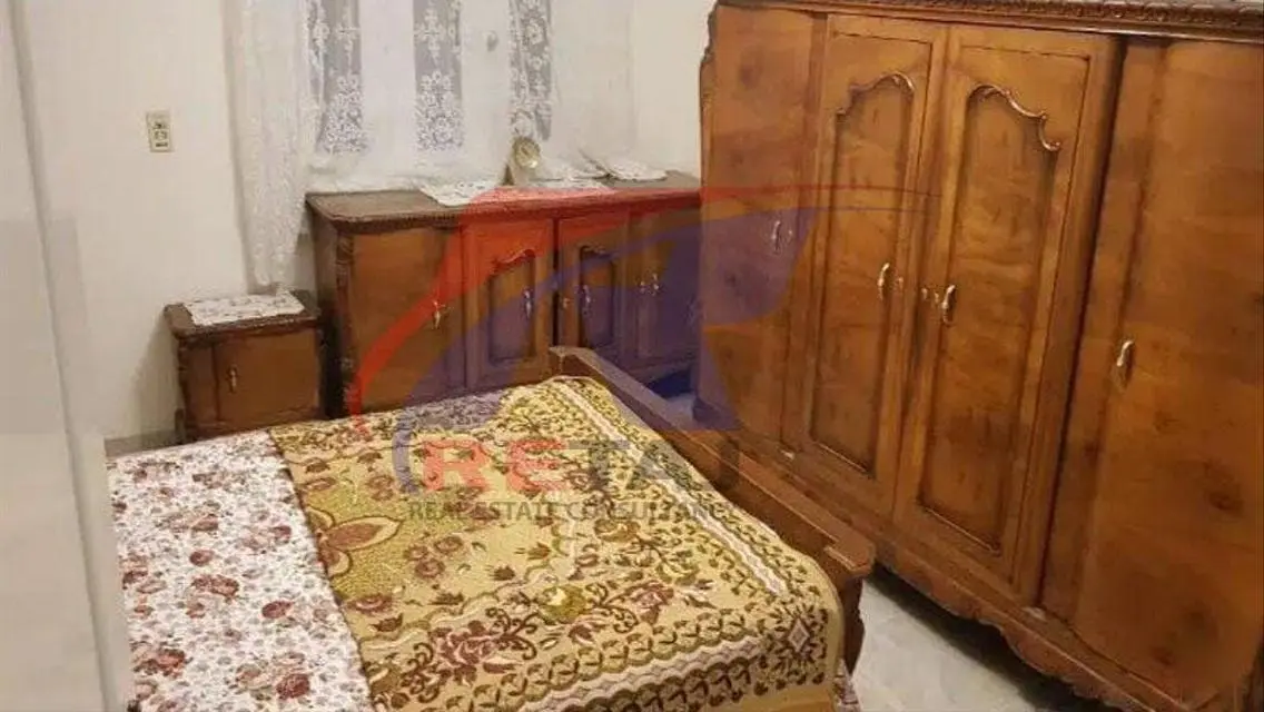 شقة رائعة 3 غرف نوم للإيجار في منطقة هادئة