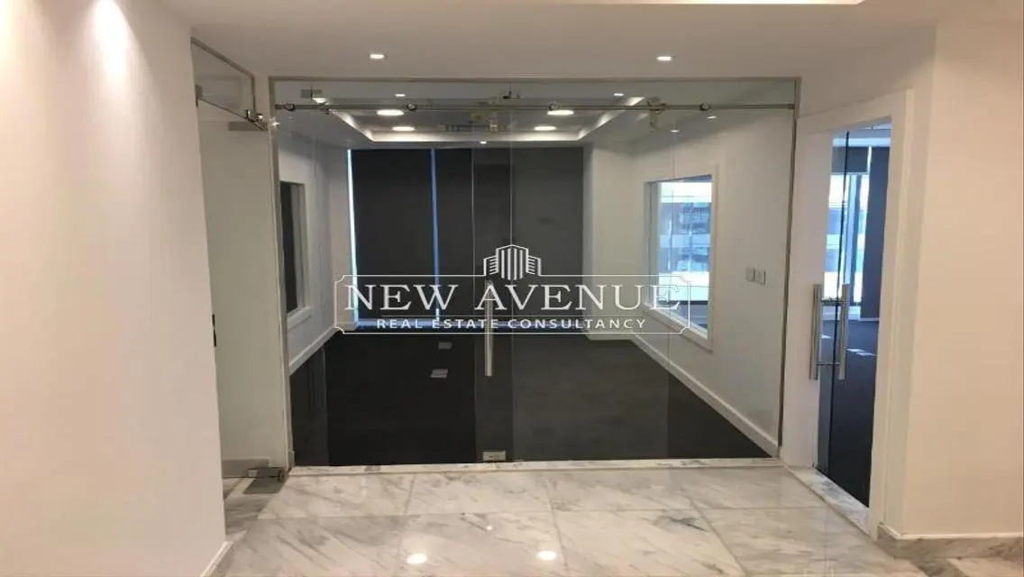 Premium Office Space of 185 sq meters for Sale