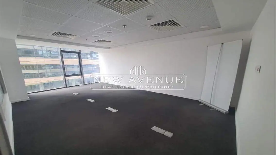 Premium Office Space of 185 sq meters for Sale