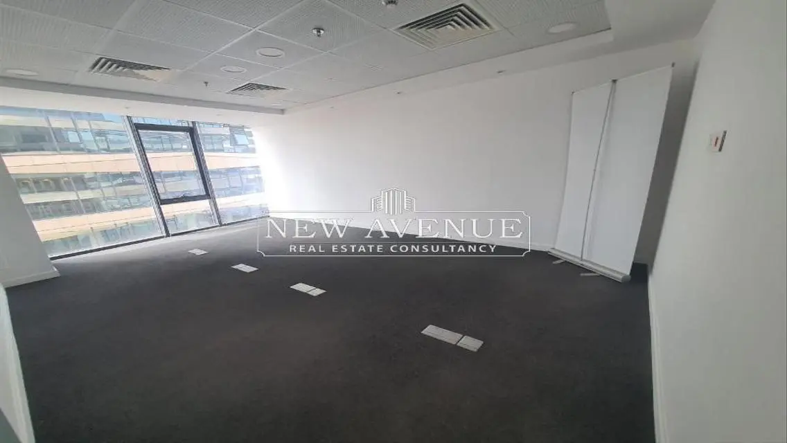 Premium Office Space of 185 sq meters for Sale