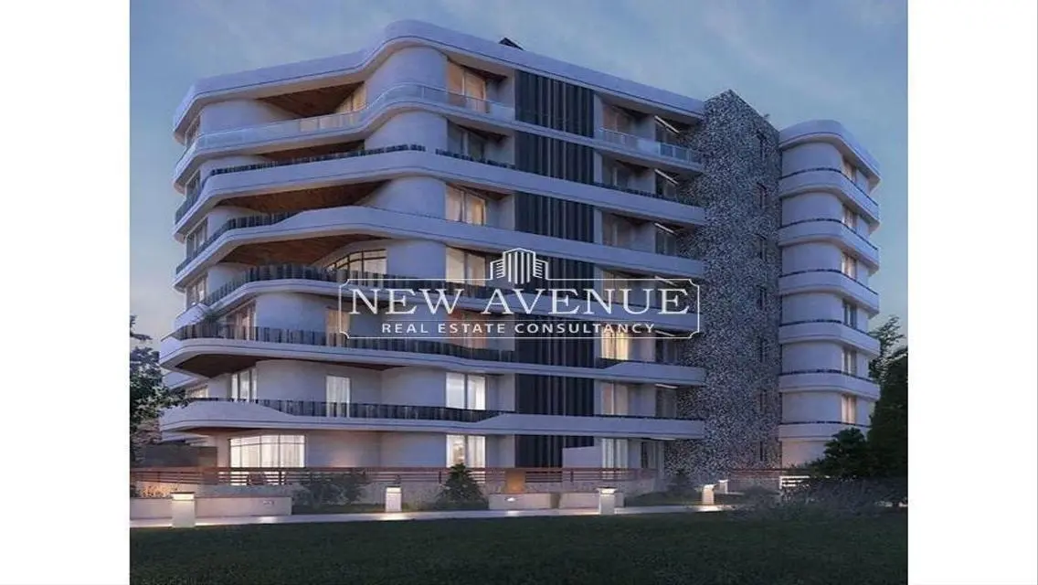 Luxury Apartment with Private Garden and Balcony