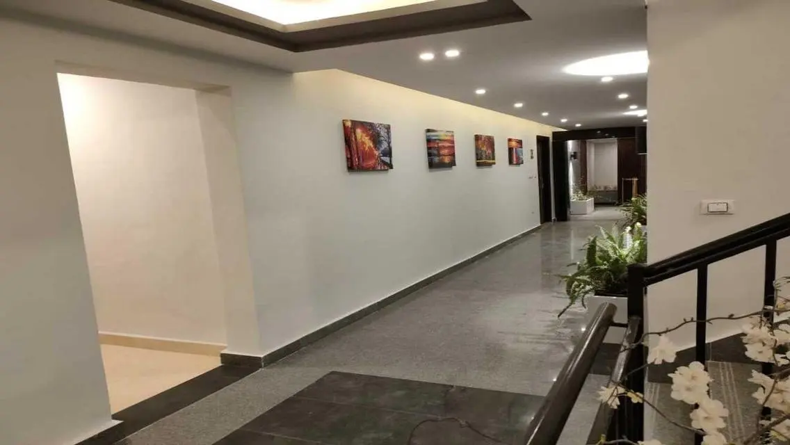 Luxurious Apartment in Rock Eden 191