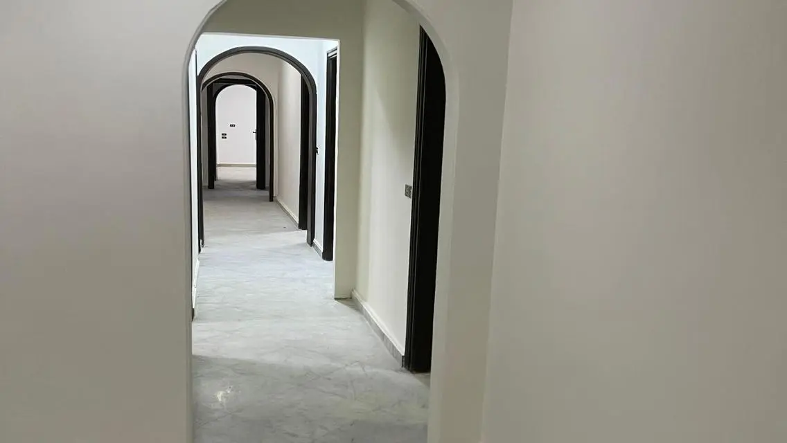 Premium Property with Extended Cables