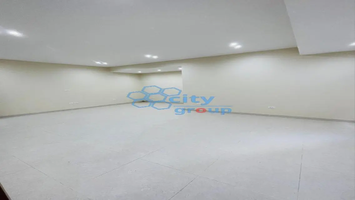 Fantastic Investment Opportunity in a Stunning Property