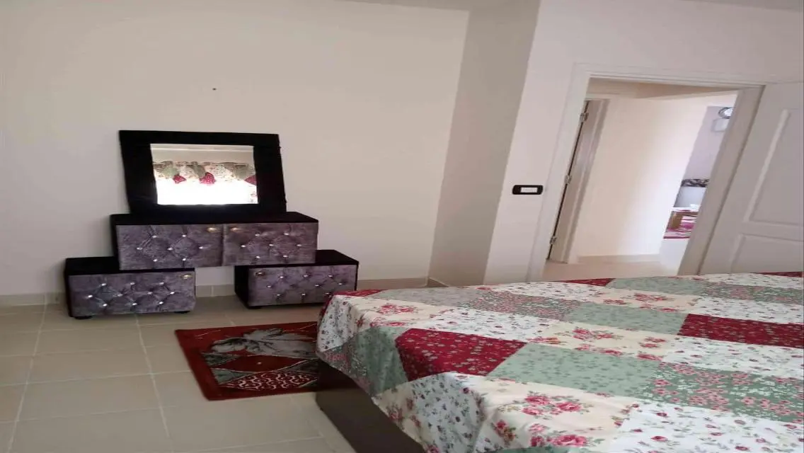 شقة فاخرة بمساحة واسعة في قلب المدينة