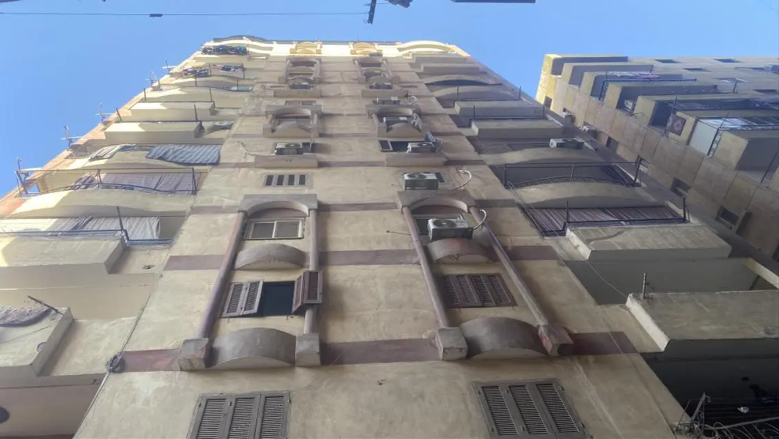 شقة فاخرة للبيع في موقع متميز