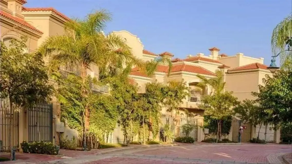 Luxury Apartment with Private Garden and Shared Pool - 13300000 EGP