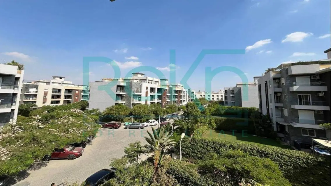 Apartment for Sale with Security Guard