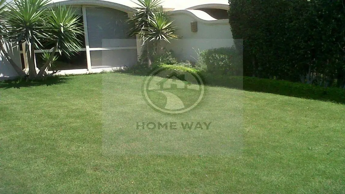 Luxury Apartment for Sale with Spacious Layout and Private Garden