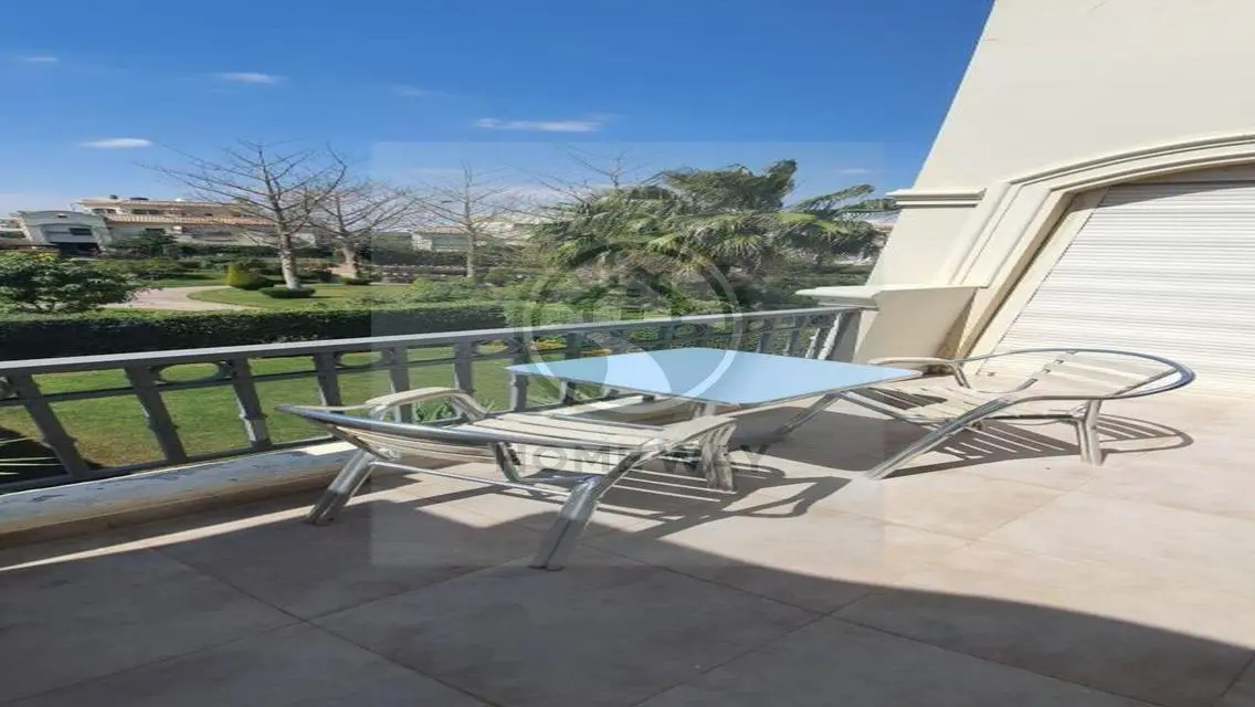 Luxury Apartment for Sale with Spacious Layout and Private Garden