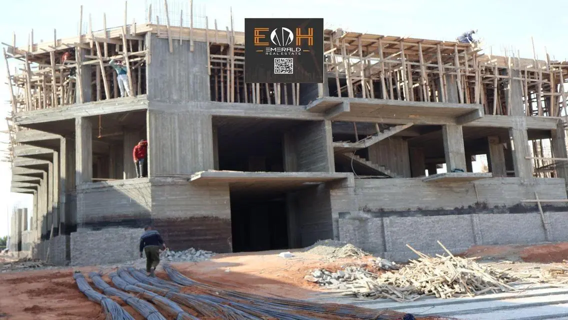 وحدات سكنية فاخرة في مجرى بإطلالات ساحرة