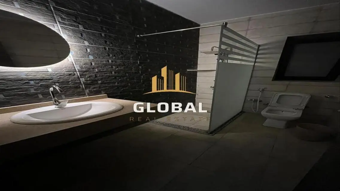 Luxury Apartment for Sale in Code-lake - 310